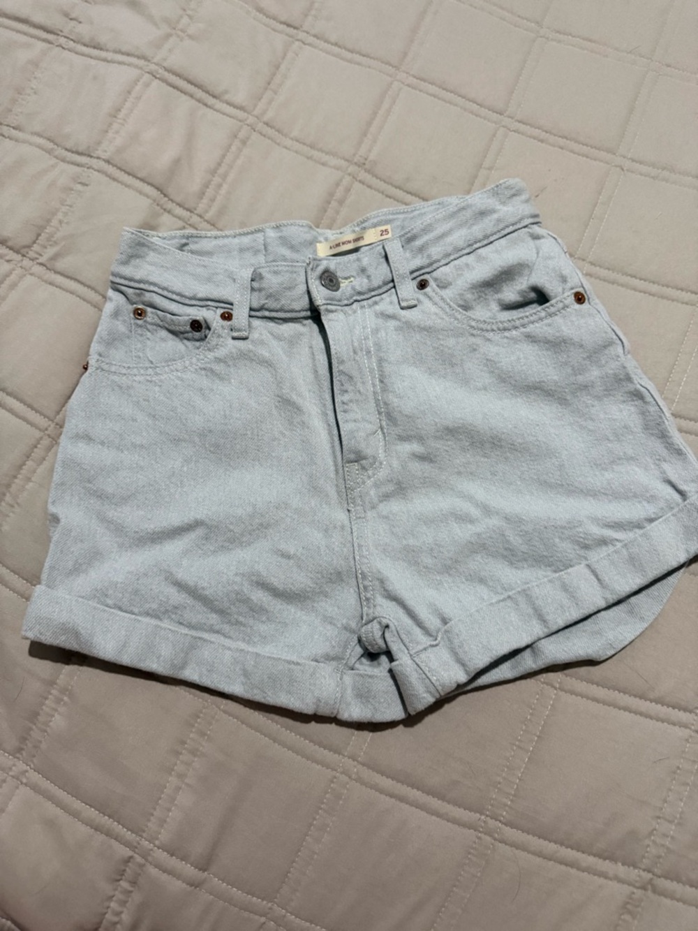 Levi's Light Blue Rolled-Hem Jean Shorts - Women